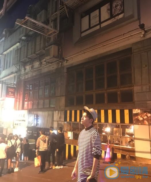 王小天生活照 王小天高清写真_王小天高清剧照