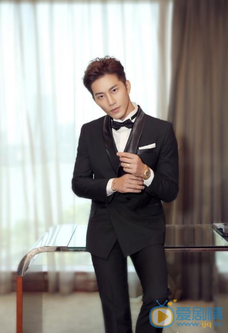 徐志贤西装绅士写真 徐志贤高清写真_徐志贤高清剧照