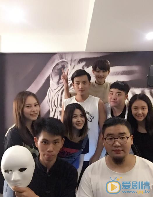 段林希与他人合照 段林希高清写真_段林希高清剧照