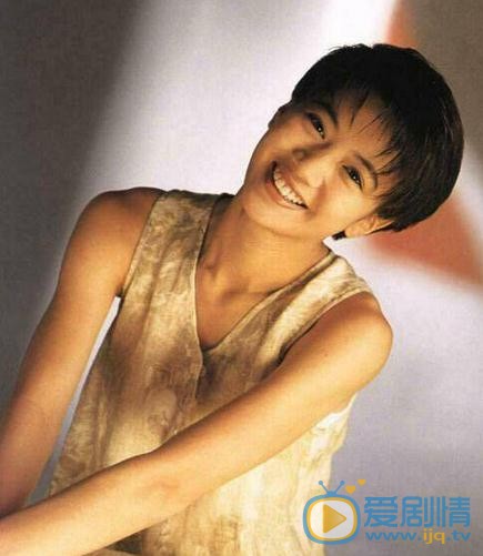 袁咏仪短发写真 袁咏仪高清写真_袁咏仪高清剧照