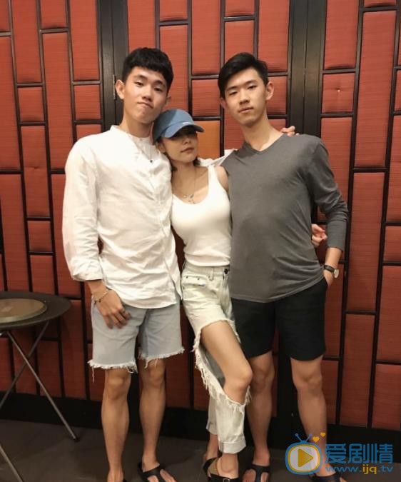 林明祯与他人合照 林明祯高清写真_林明祯高清剧照