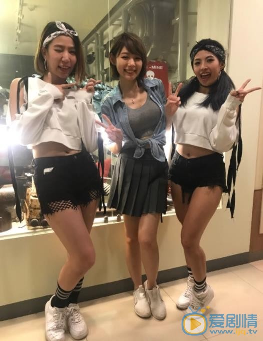 林明祯与他人合照 林明祯高清写真_林明祯高清剧照