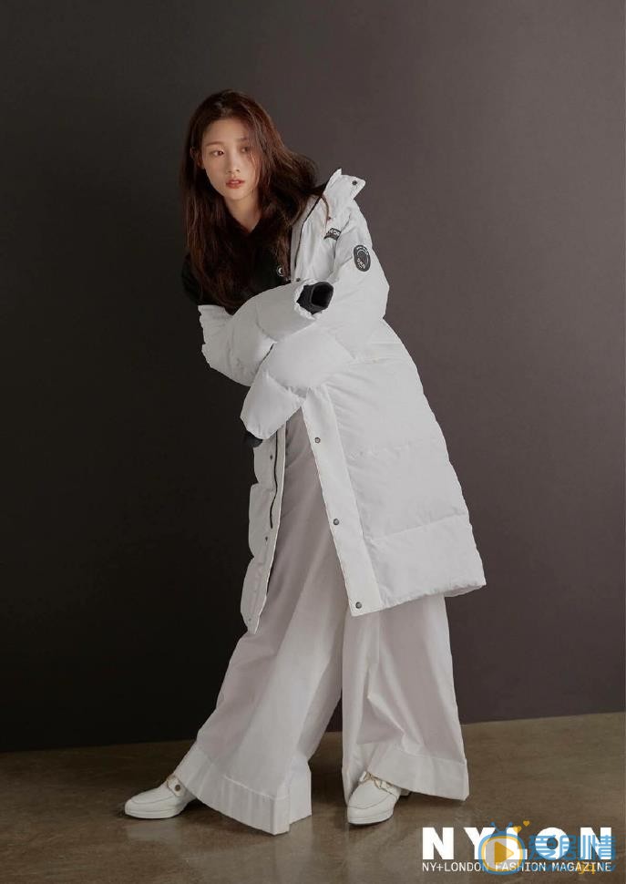 郑采妍NYLON杂志画报合集 NYLON杂志画报合集
