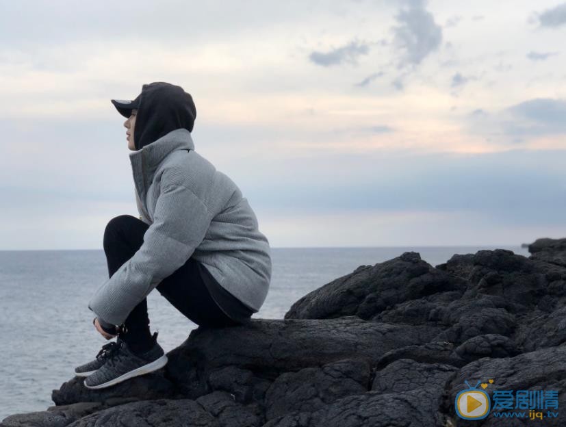 何美璇户外旅行 何美璇高清写真_何美璇高清剧照
