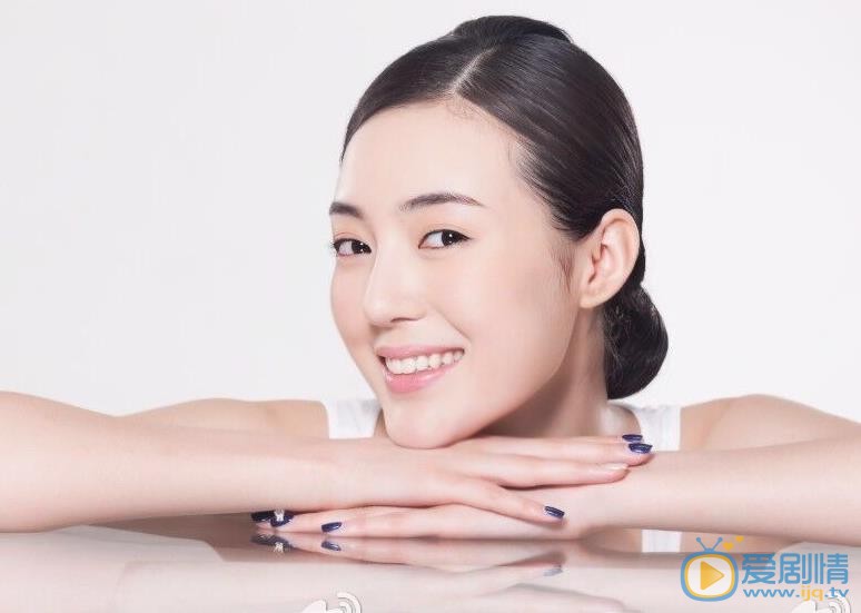 何美璇时尚写真 何美璇高清写真_何美璇高清剧照