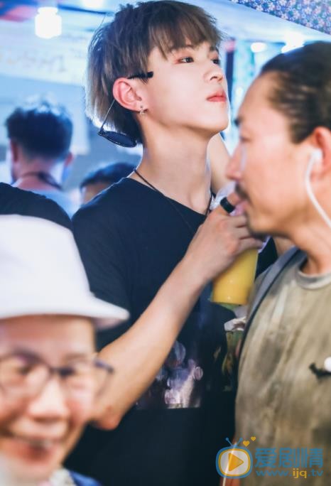 李希侃普吉岛拍摄照 李希侃高清写真_李希侃高清剧照