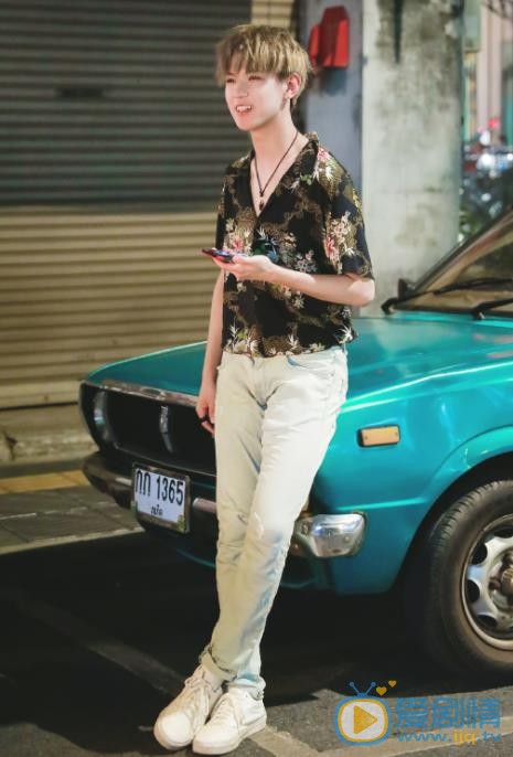 李希侃普吉岛拍摄照 李希侃高清写真_李希侃高清剧照