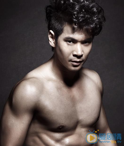 李炳渊肌肉大片 李炳渊高清写真_李炳渊高清剧照