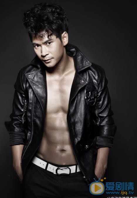 李炳渊肌肉大片 李炳渊高清写真_李炳渊高清剧照