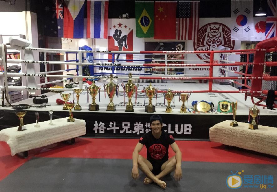 李炳渊生活照 李炳渊高清写真_李炳渊高清剧照
