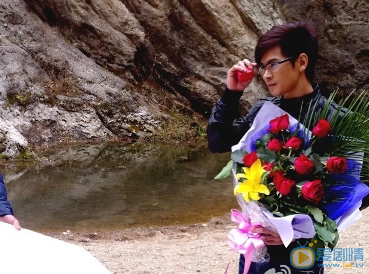 李炳渊生活照 李炳渊高清写真_李炳渊高清剧照