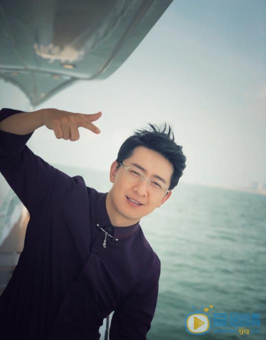 苗驰街拍写真 苗驰高清写真_苗驰高清剧照