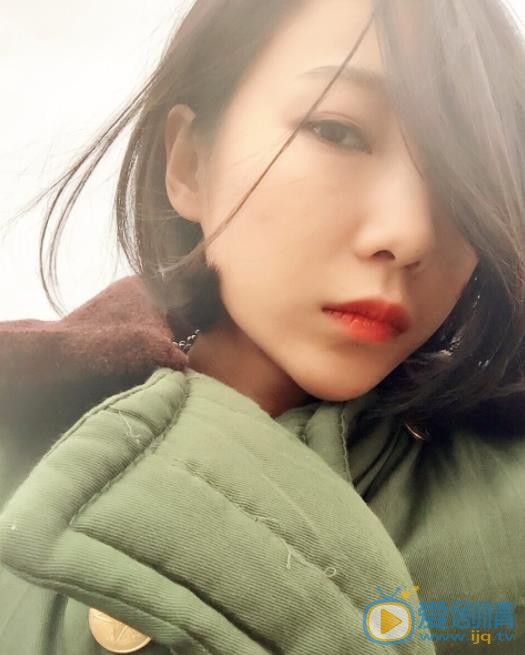 张绮烟自拍照 张绮烟高清写真_张绮烟高清剧照