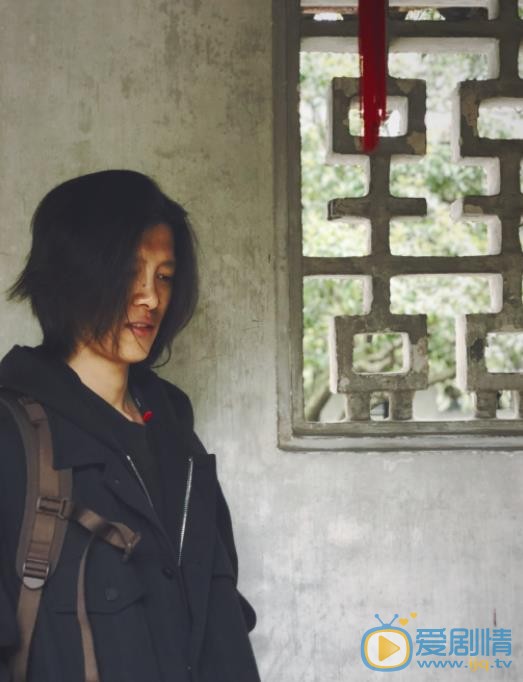 李九霄游客照 李九霄高清写真_李九霄高清剧照