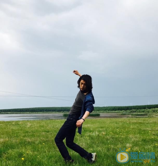 李九霄休闲照 李九霄高清写真_李九霄高清剧照