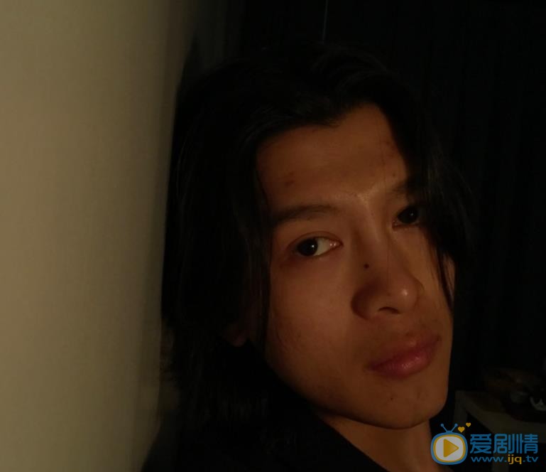 李九霄自拍照 李九霄高清写真_李九霄高清剧照