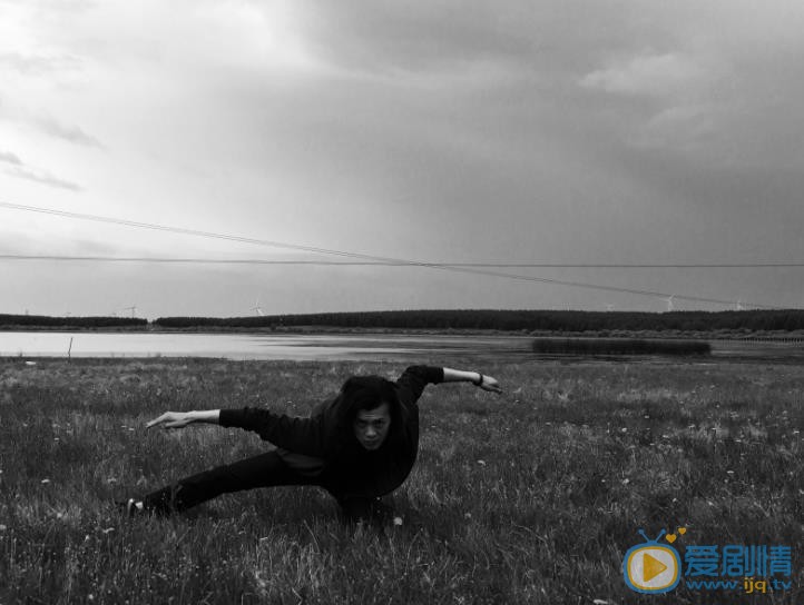 李九霄休闲照 李九霄高清写真_李九霄高清剧照