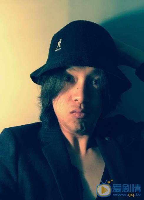 李九霄自拍照 李九霄高清写真_李九霄高清剧照