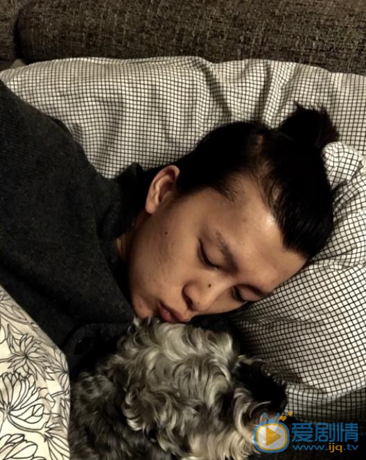 李九霄生活照 李九霄高清写真_李九霄高清剧照