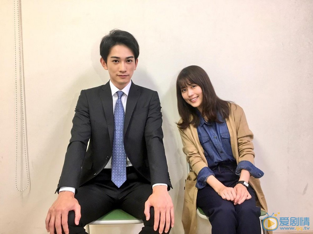 有村架纯与人合照 有村架纯高清写真_有村架纯高清剧照