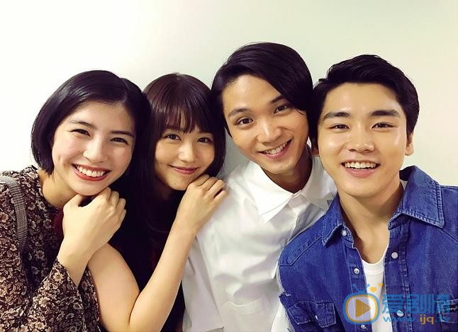 有村架纯与人合照 有村架纯高清写真_有村架纯高清剧照