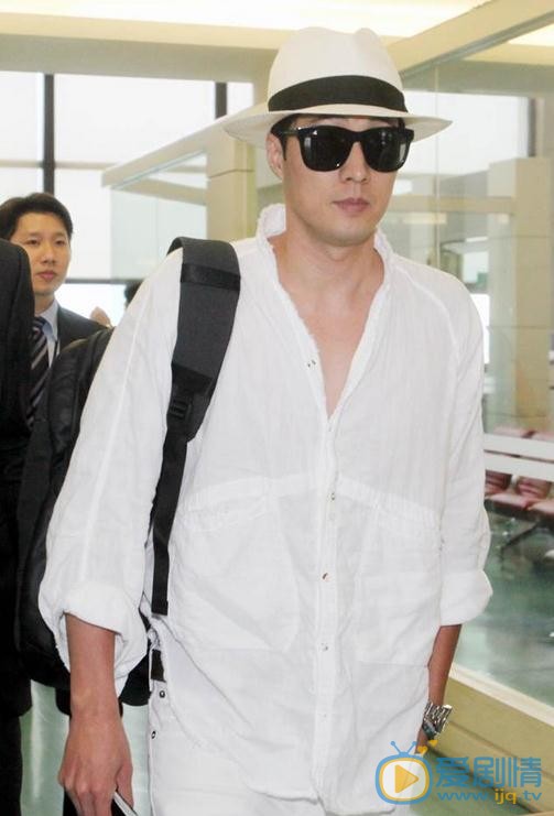 苏志燮机场照 苏志燮高清写真_苏志燮高清剧照