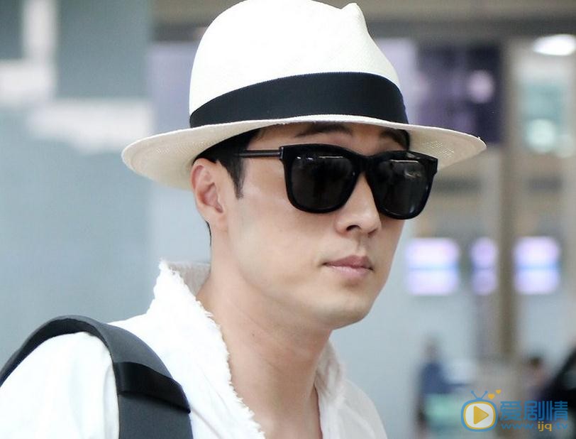 苏志燮机场照 苏志燮高清写真_苏志燮高清剧照