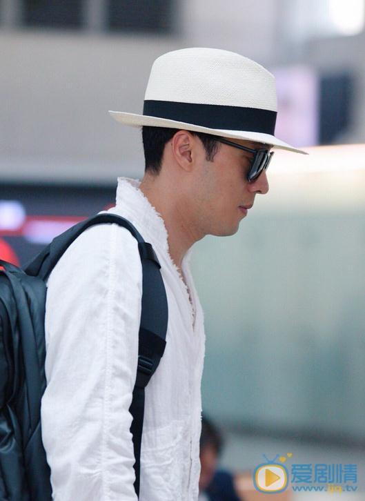 苏志燮机场照 苏志燮高清写真_苏志燮高清剧照