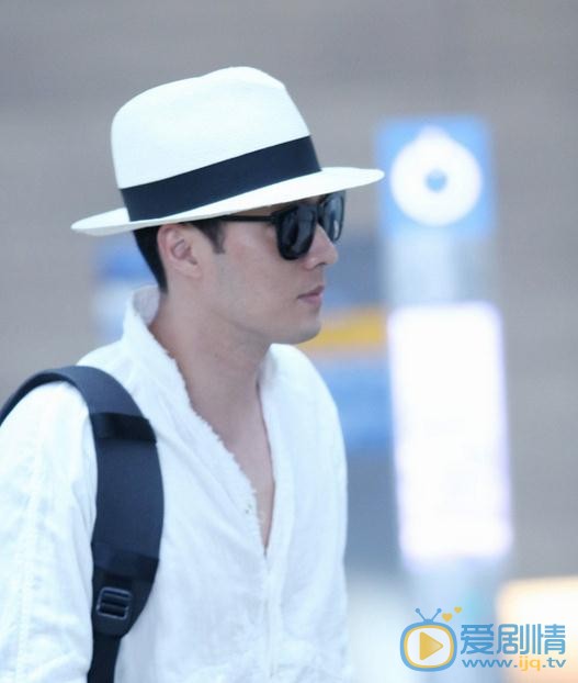 苏志燮机场照 苏志燮高清写真_苏志燮高清剧照