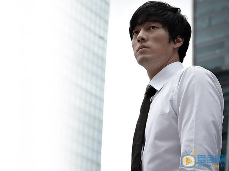 苏志燮《上班族》剧照 苏志燮高清写真_苏志燮高清剧照