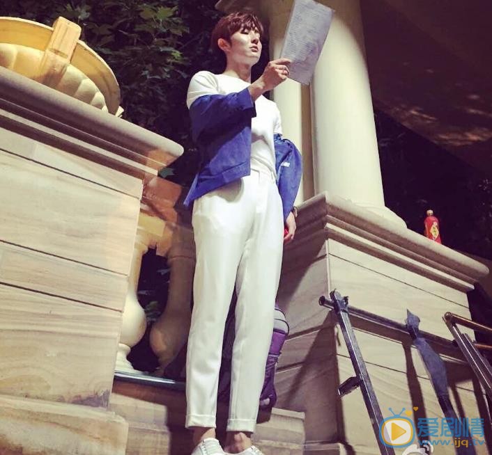 李昕亮生活照 李昕亮高清写真_李昕亮高清剧照