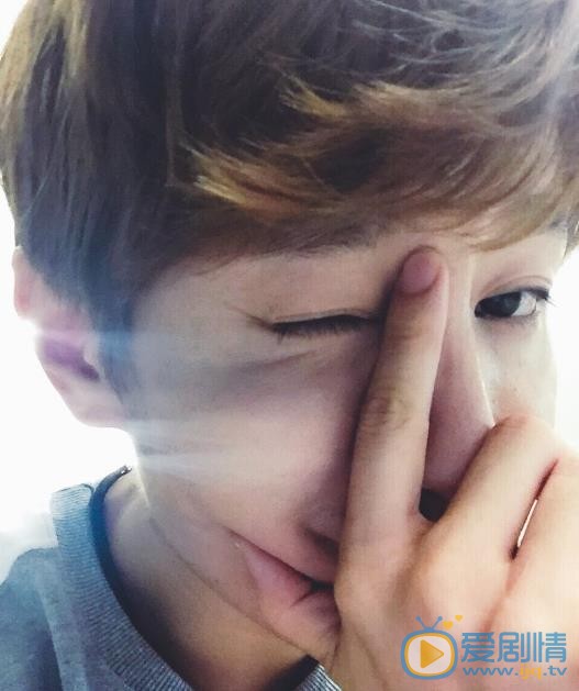 李昕亮生活照 李昕亮高清写真_李昕亮高清剧照