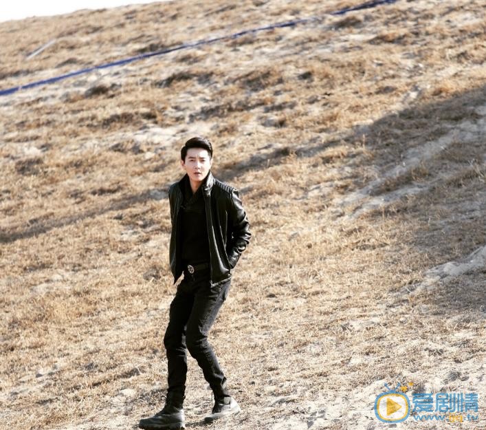 李昕亮《武动乾坤》剧照 李昕亮高清写真_李昕亮高清剧照