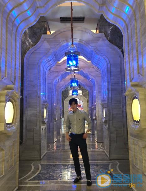 周兴哲生活照 周兴哲高清写真_周兴哲高清剧照