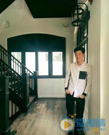 周兴哲生活照 周兴哲高清写真_周兴哲高清剧照