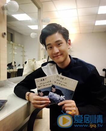 周兴哲现场照 周兴哲高清写真_周兴哲高清剧照