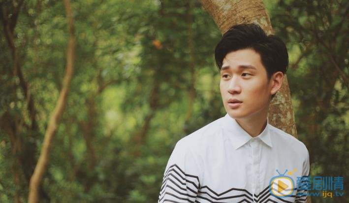 周兴哲生活照 周兴哲高清写真_周兴哲高清剧照