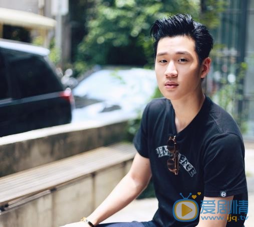 周兴哲生活照 周兴哲高清写真_周兴哲高清剧照