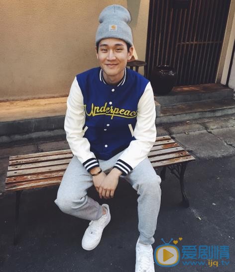 周兴哲生活照 周兴哲高清写真_周兴哲高清剧照