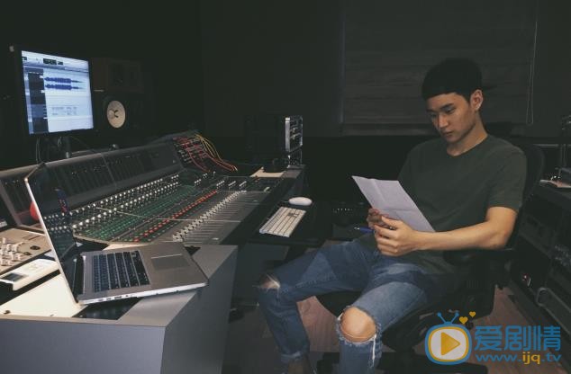 周兴哲现场照 周兴哲高清写真_周兴哲高清剧照