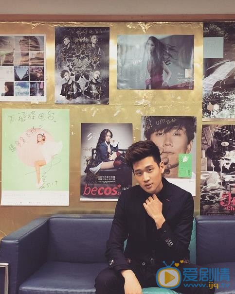 周兴哲现场照 周兴哲高清写真_周兴哲高清剧照