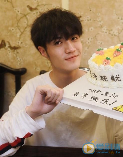 许乐骁生活照 许乐骁高清写真_许乐骁高清剧照