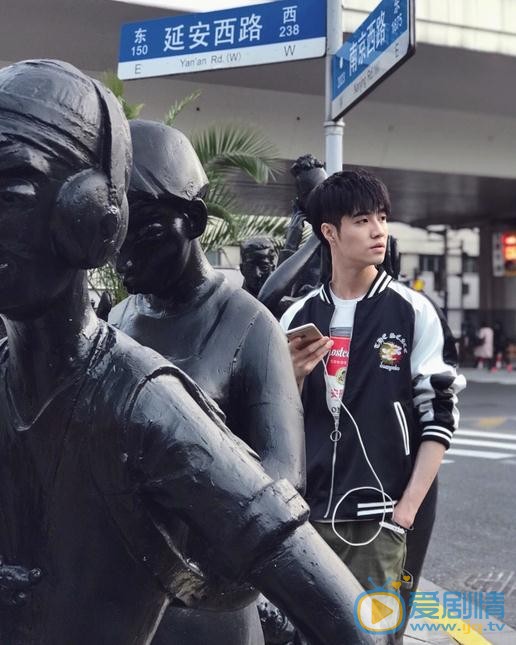 许乐骁生活照 许乐骁高清写真_许乐骁高清剧照