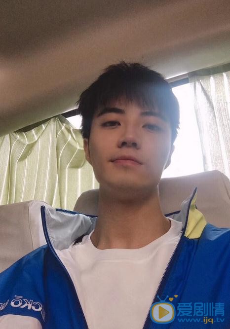 许乐骁生活照 许乐骁高清写真_许乐骁高清剧照