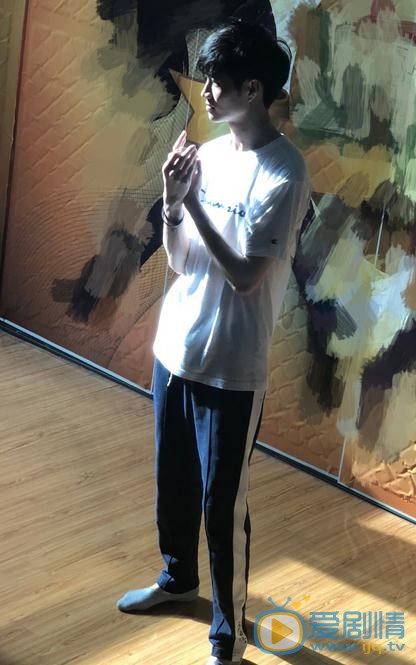 许乐骁生活照 许乐骁高清写真_许乐骁高清剧照