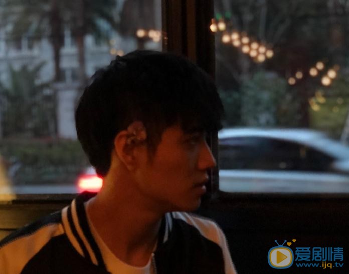 许乐骁生活照 许乐骁高清写真_许乐骁高清剧照