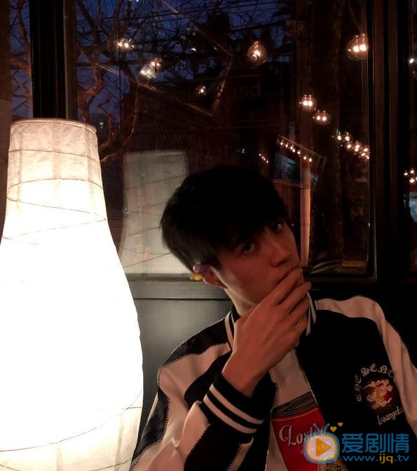许乐骁生活照 许乐骁高清写真_许乐骁高清剧照