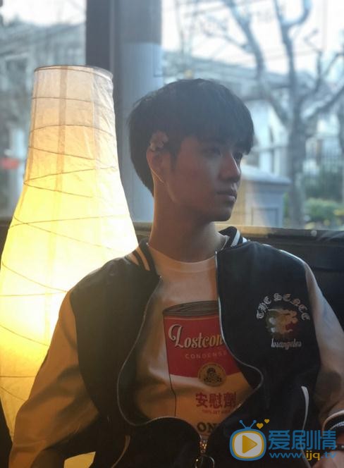 许乐骁生活照 许乐骁高清写真_许乐骁高清剧照