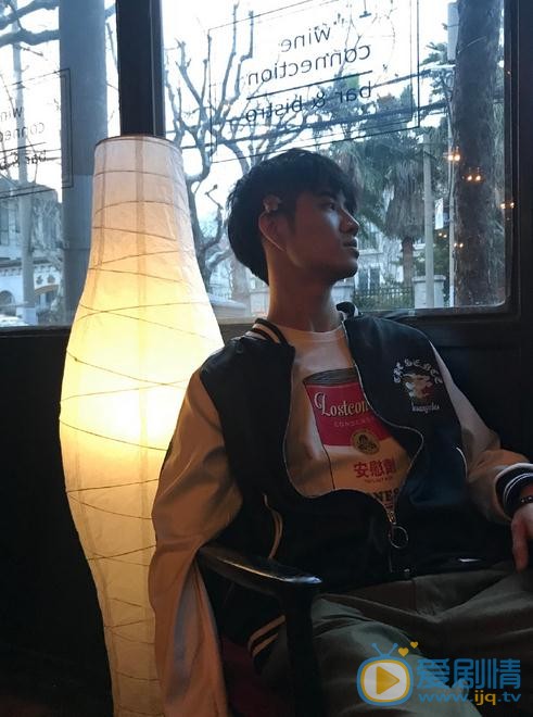 许乐骁生活照 许乐骁高清写真_许乐骁高清剧照