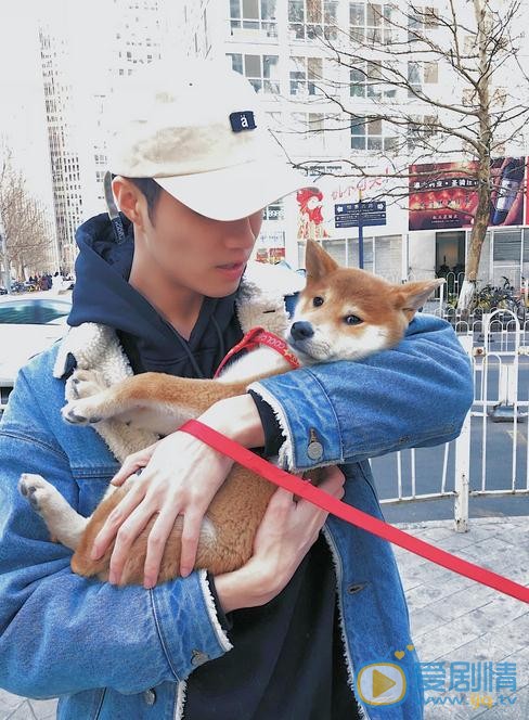许乐骁生活照 许乐骁高清写真_许乐骁高清剧照